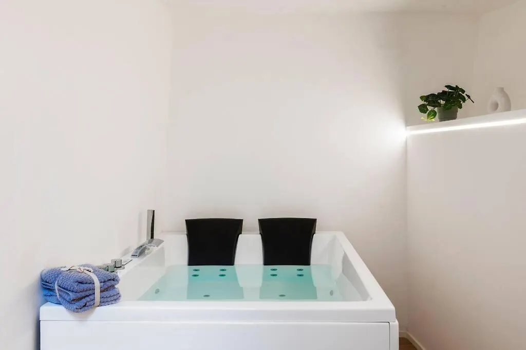 פלרמו Eleven Luxury Suite איטליה